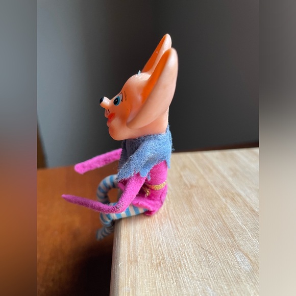 Vintage Happy Mouse Pixie Knee Hugger Christmas Decor w/ Felt and Rubber Face - Picture 8 of 11